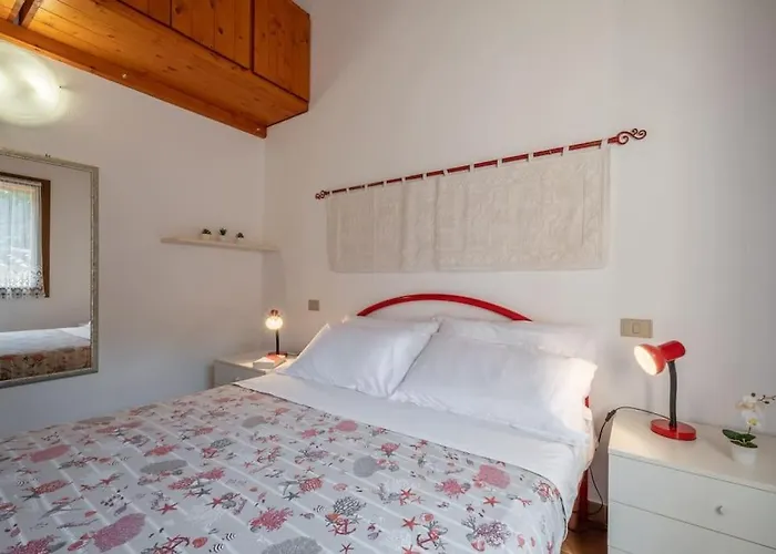 Sea View- 5 Minutes From The Garden, Wi-fi, Bbq Nyaraló