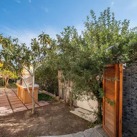 Sea View- 5 Minutes From The Garden, Wi-fi, Bbq