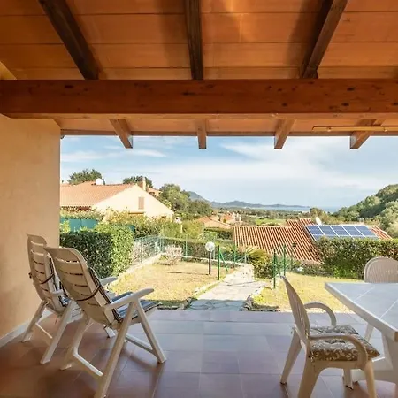 Sea View- 5 Minutes From The Garden, Wi-fi, Bbq Holiday home Costa Rei